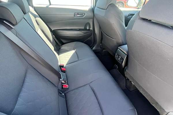 2024 Toyota Corolla Cross GX MXGH10R