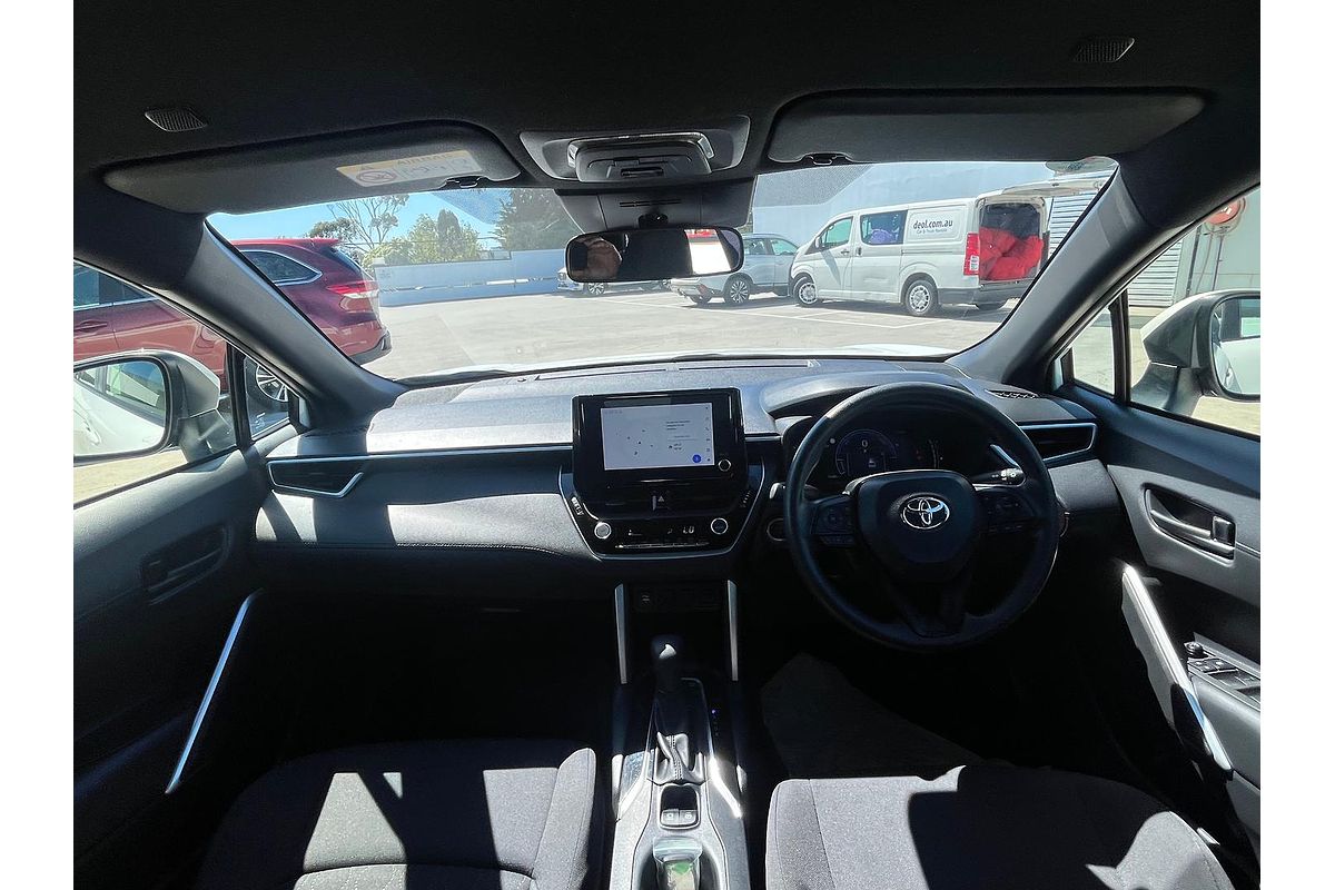 2024 Toyota Corolla Cross GX MXGH10R
