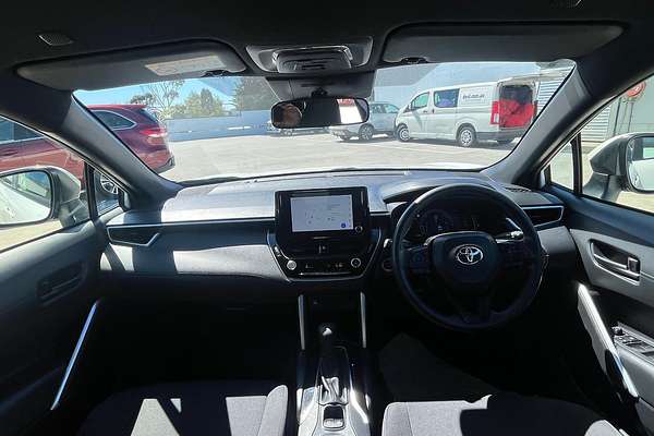 2024 Toyota Corolla Cross GX MXGH10R