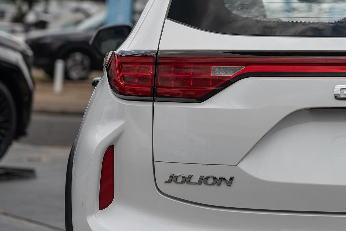 2024 GWM Haval Jolion Ultra Hybrid A02