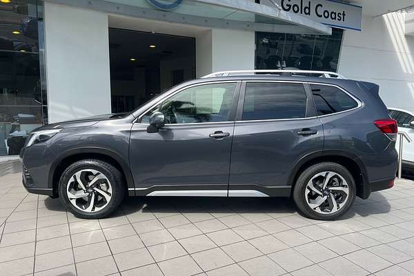 2022 Subaru Forester 2.5i-S S5
