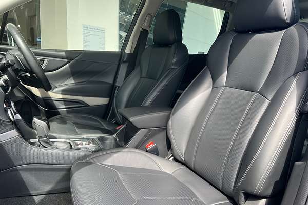 2022 Subaru Forester 2.5i-S S5