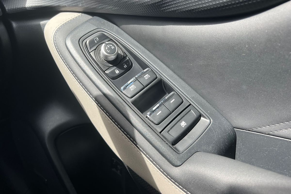 2022 Subaru Forester 2.5i-S S5