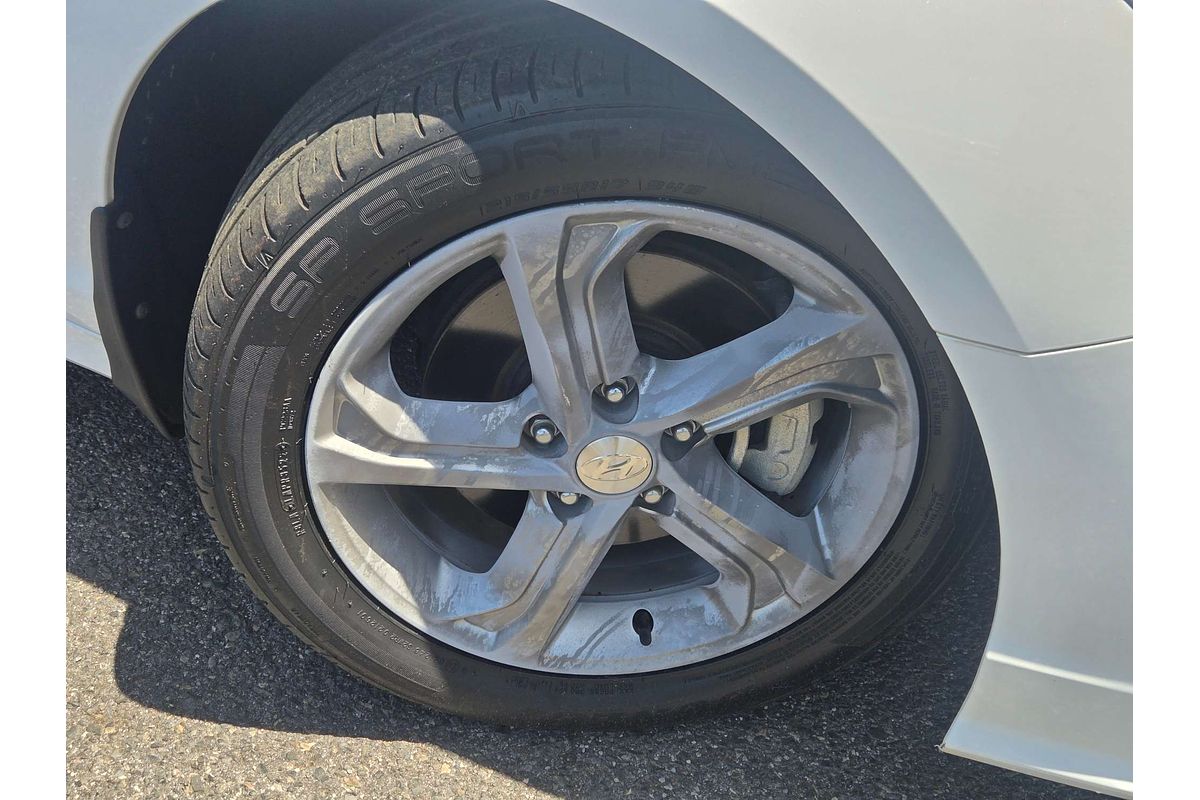 2018 Hyundai Sonata Active LF4