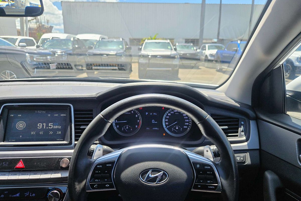 2018 Hyundai Sonata Active LF4