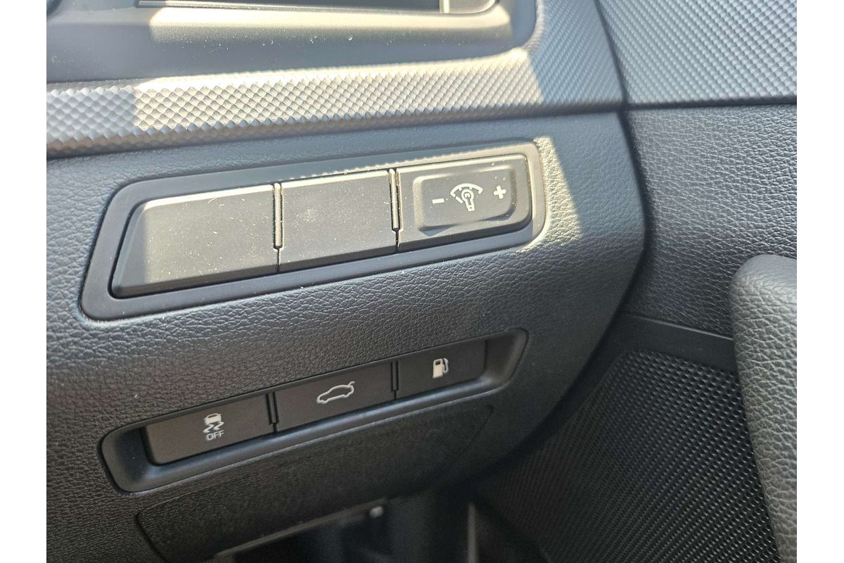 2018 Hyundai Sonata Active LF4