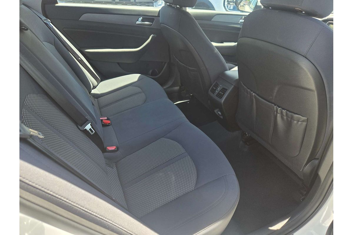 2018 Hyundai Sonata Active LF4