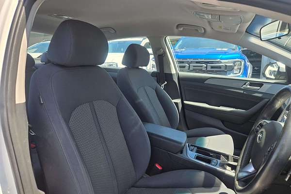 2018 Hyundai Sonata Active LF4