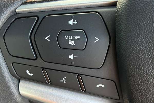 2025 Isuzu D-MAX SX High Ride Rear Wheel Drive