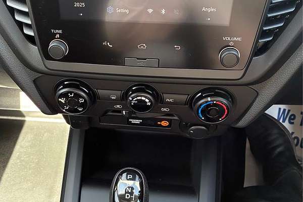 2025 Isuzu D-MAX SX High Ride Rear Wheel Drive