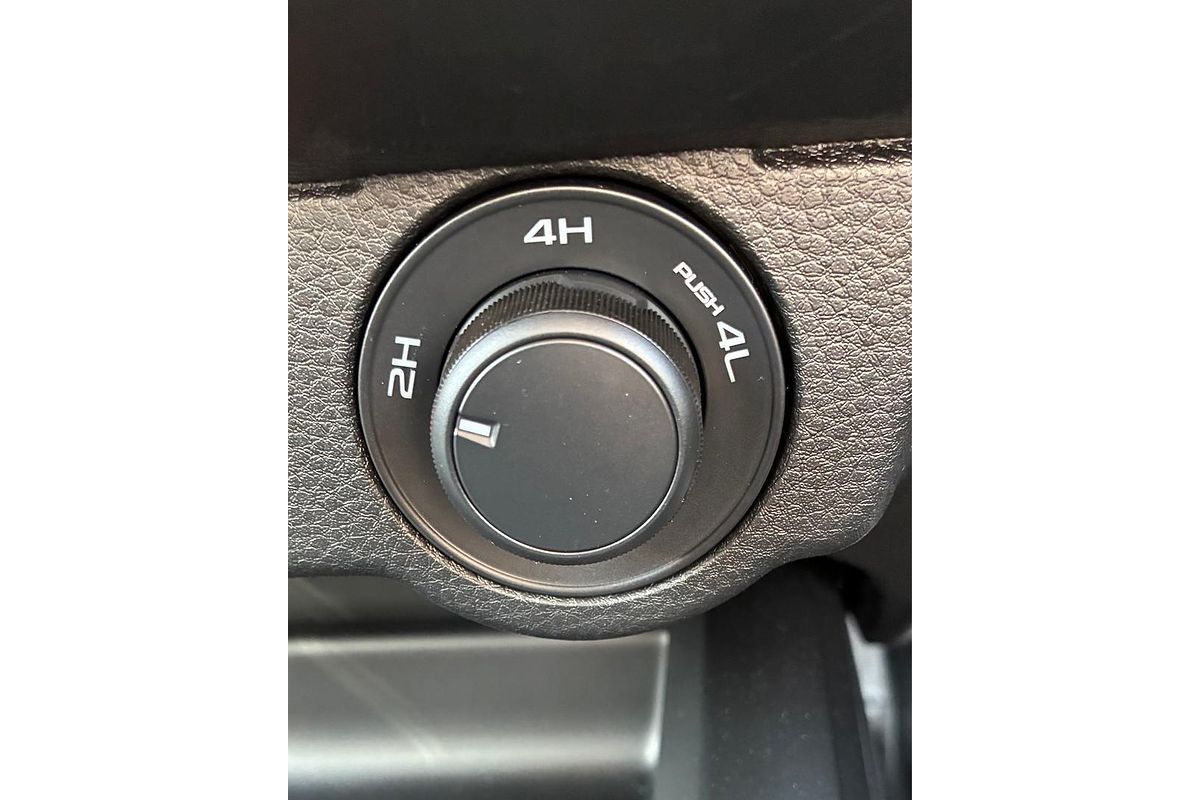 2025 Isuzu D-MAX SX High Ride Rear Wheel Drive