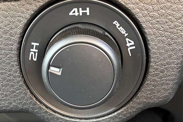 2025 Isuzu D-MAX SX High Ride Rear Wheel Drive