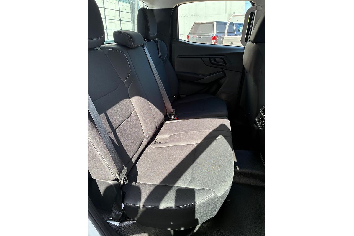 2025 Isuzu D-MAX SX High Ride Rear Wheel Drive
