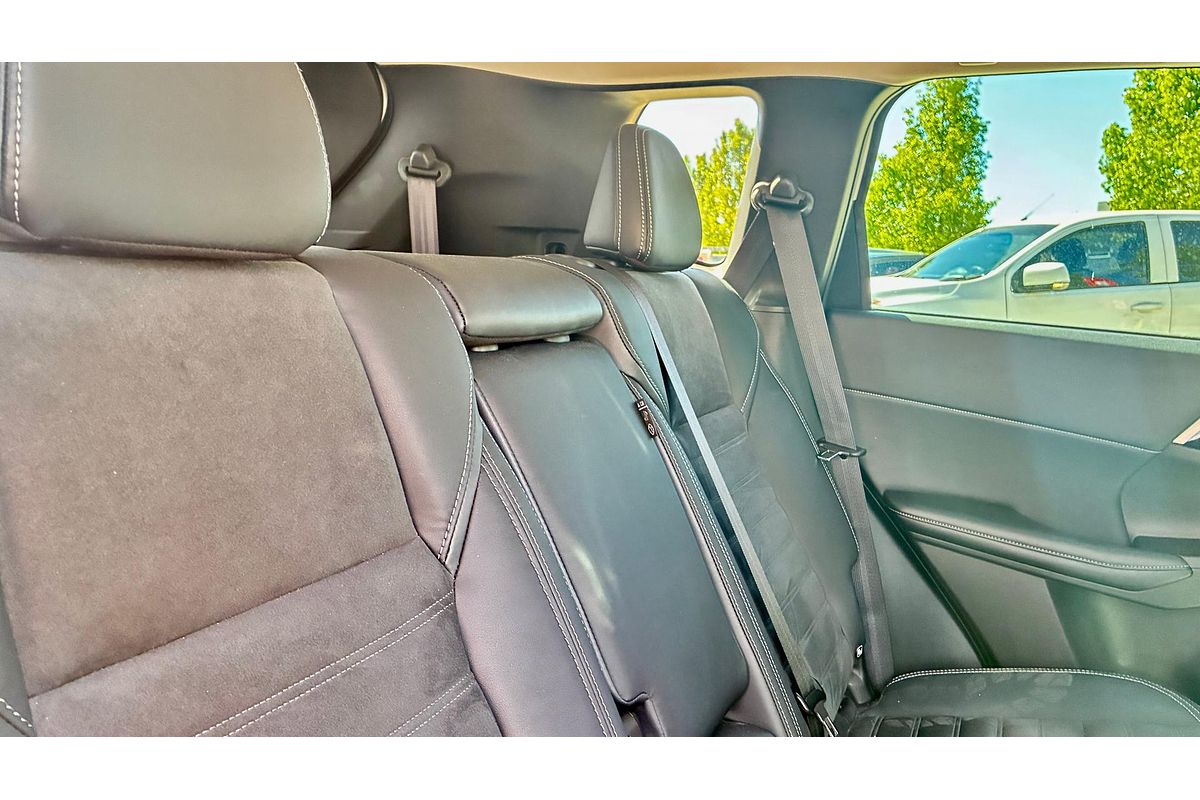 2022 Mitsubishi Outlander Aspire ZM