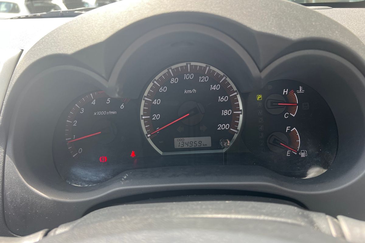 2013 Toyota Hilux SR5 KUN26R 4X4