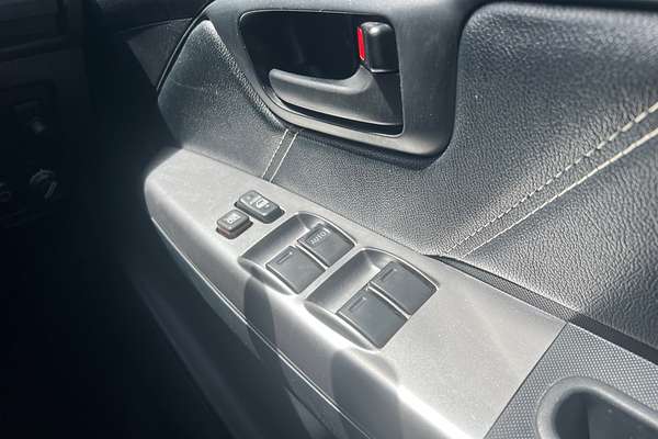 2013 Toyota Hilux SR5 KUN26R 4X4