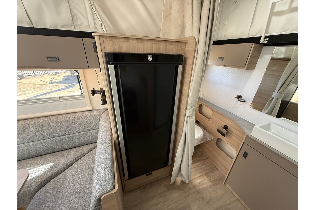 2025 Jayco DISCOVERY POPTOP 16.67-5.OB.DY-MY25