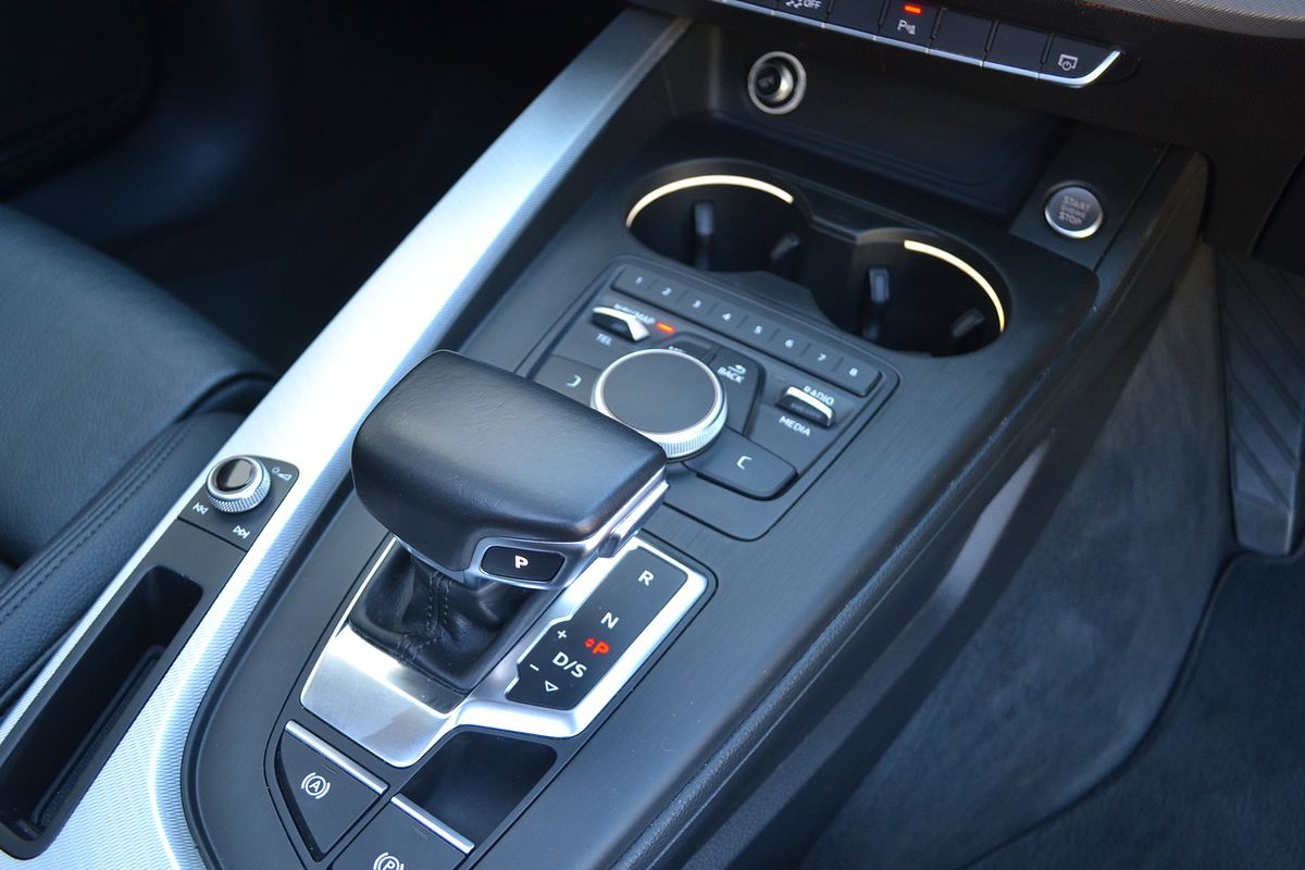 2017 Audi A4 sport B9