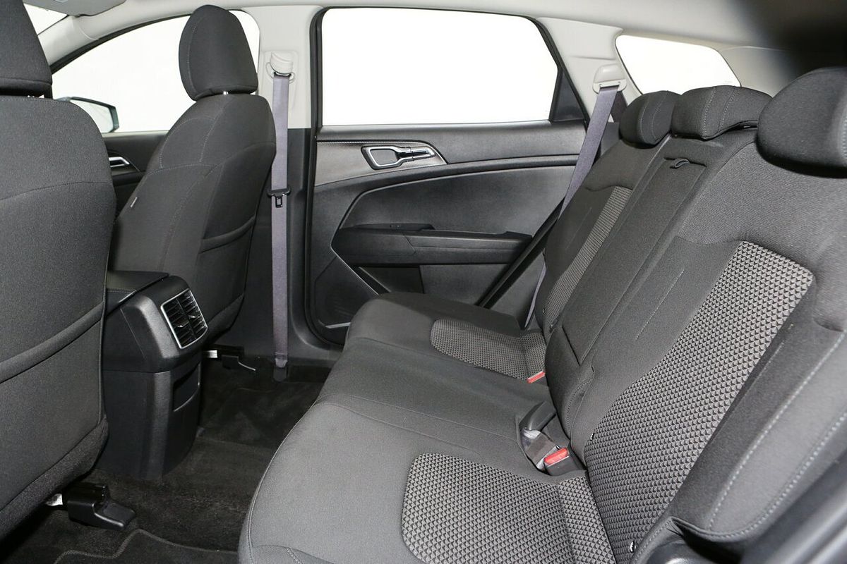 2023 Kia Sportage S NQ5