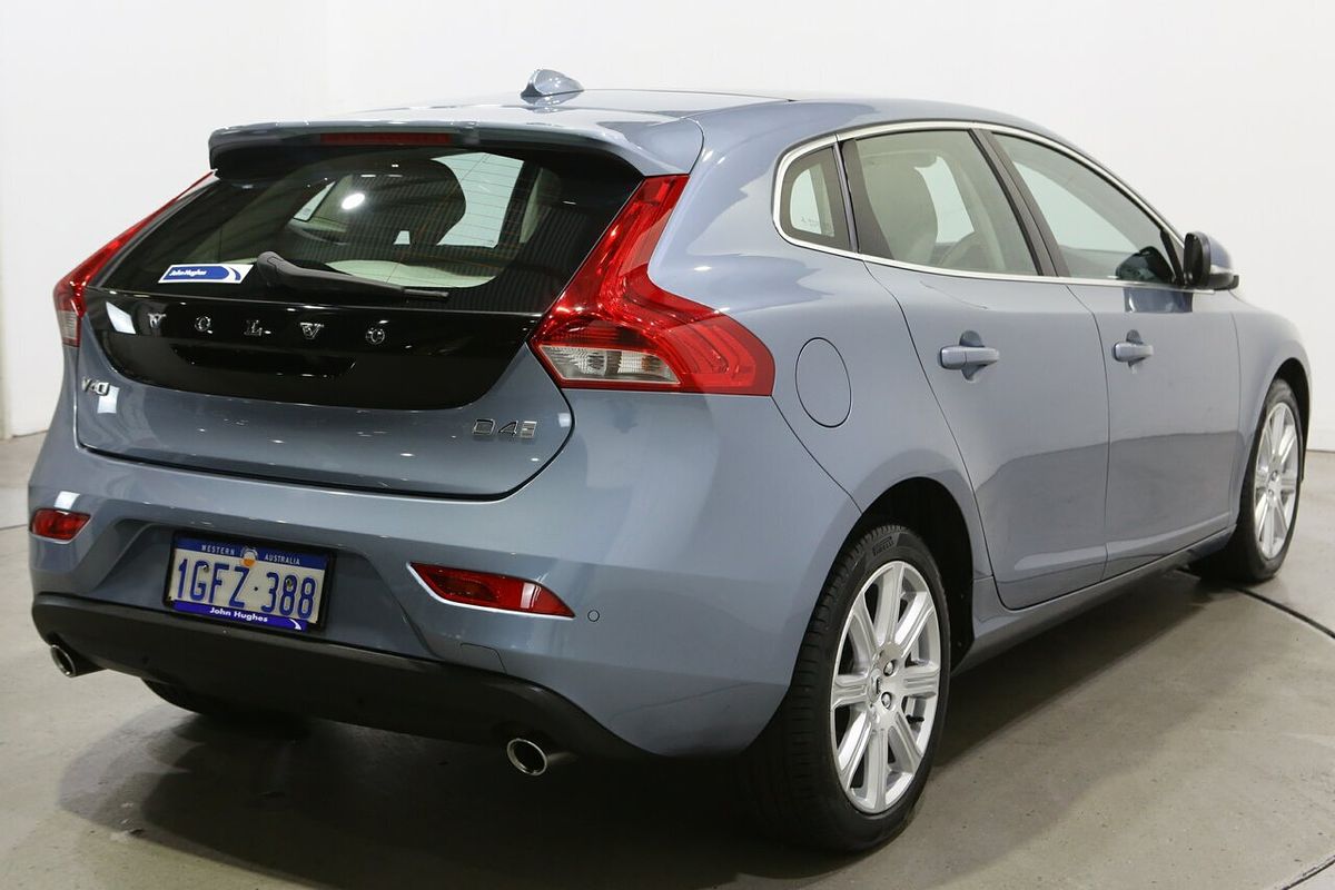2017 Volvo V40 D4 Inscription