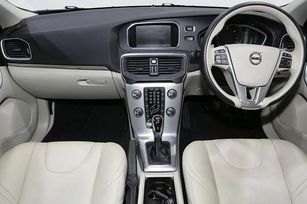 2017 Volvo V40 D4 Inscription
