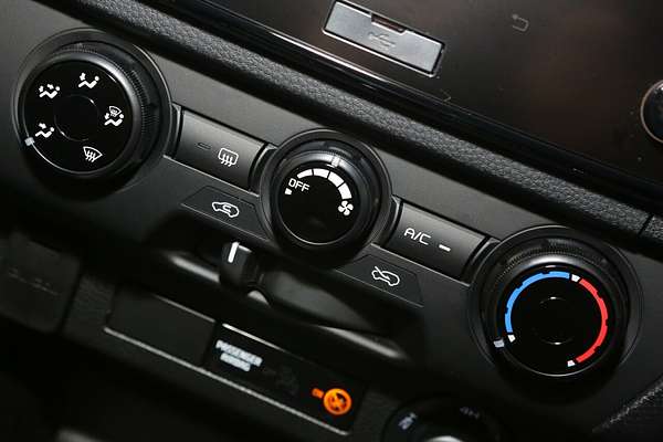 2025 Mazda BT-50 XT TF 4X4