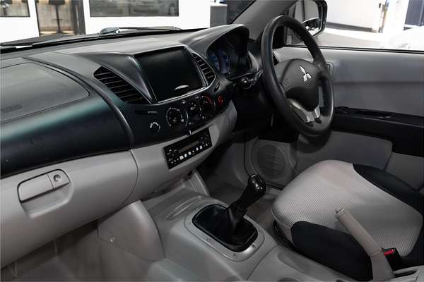 2007 Mitsubishi Triton GLX ML Rear Wheel Drive