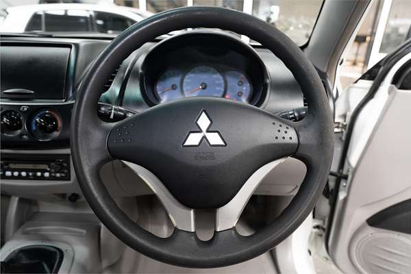 2007 Mitsubishi Triton GLX ML Rear Wheel Drive