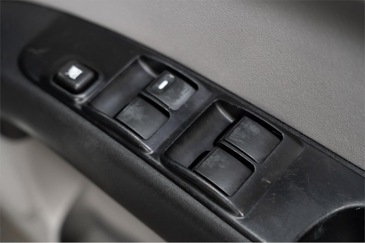 2007 Mitsubishi Triton GLX ML Rear Wheel Drive