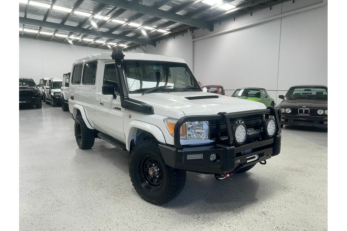 2013 Toyota Landcruiser Workmate Troopcarrier VDJ78R