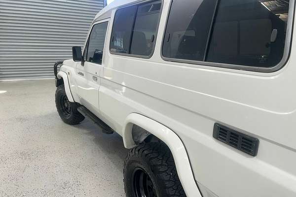 2013 Toyota Landcruiser Workmate Troopcarrier VDJ78R