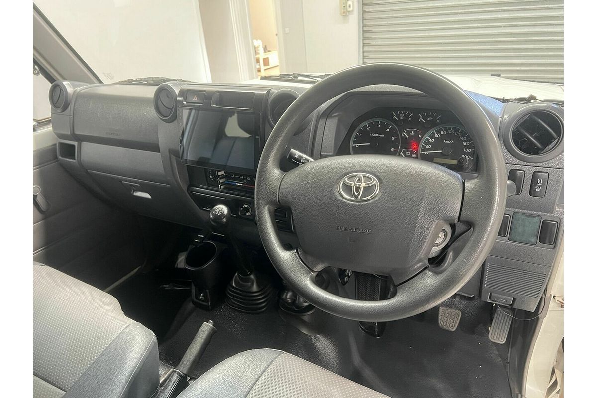 2013 Toyota Landcruiser Workmate Troopcarrier VDJ78R