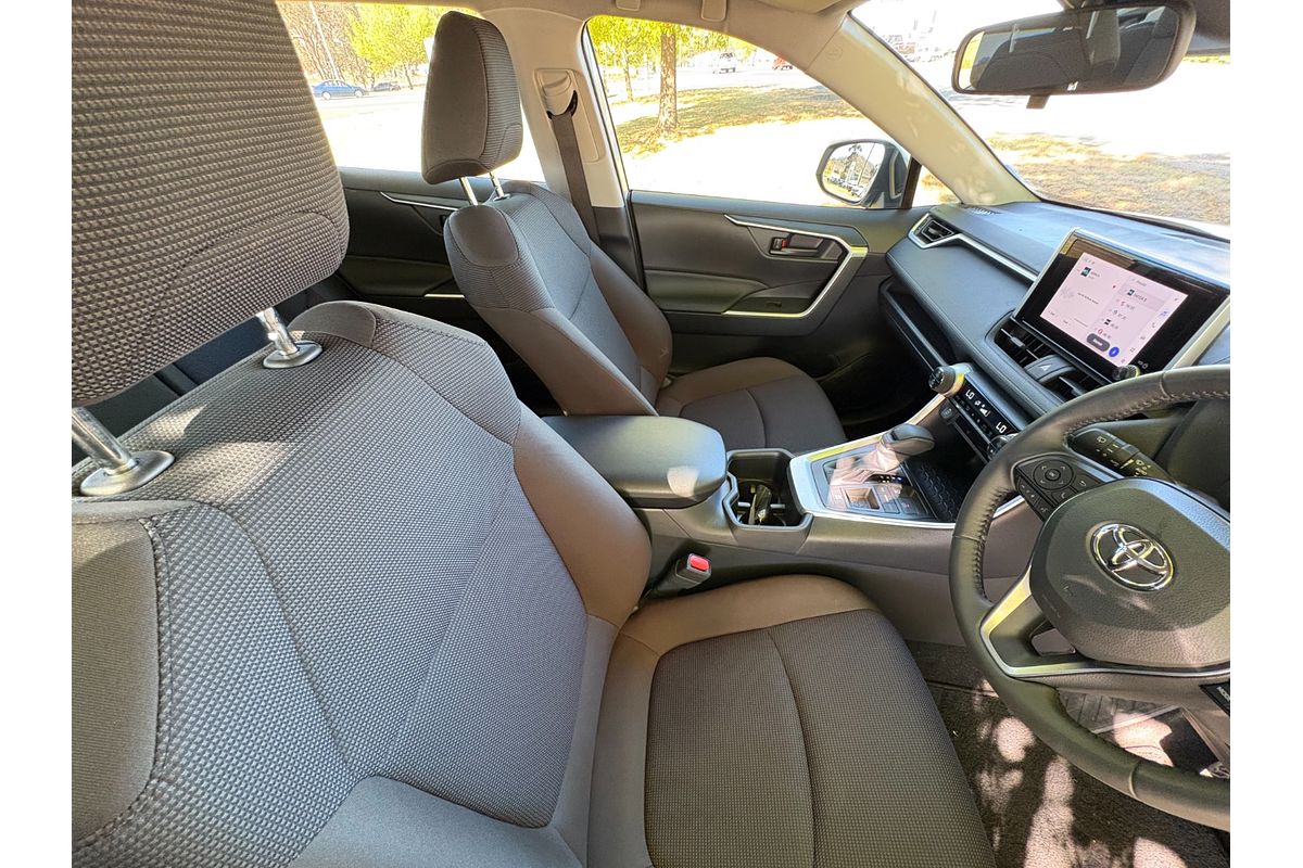 2024 Toyota RAV4 GX AXAH52R