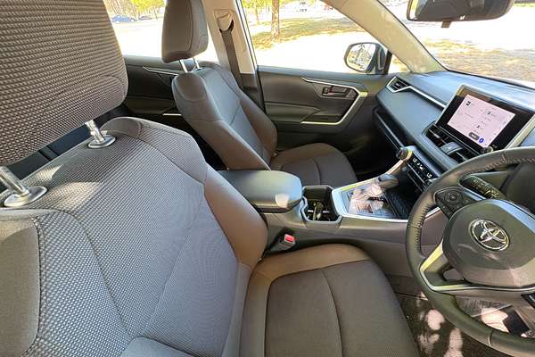 2024 Toyota RAV4 GX AXAH52R