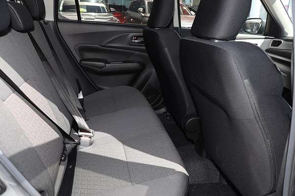 2025 Suzuki Swift Hybrid UZ