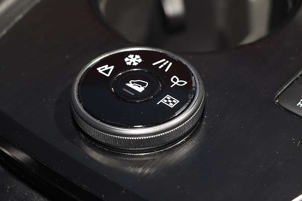 2025 Nissan X-TRAIL ST T33