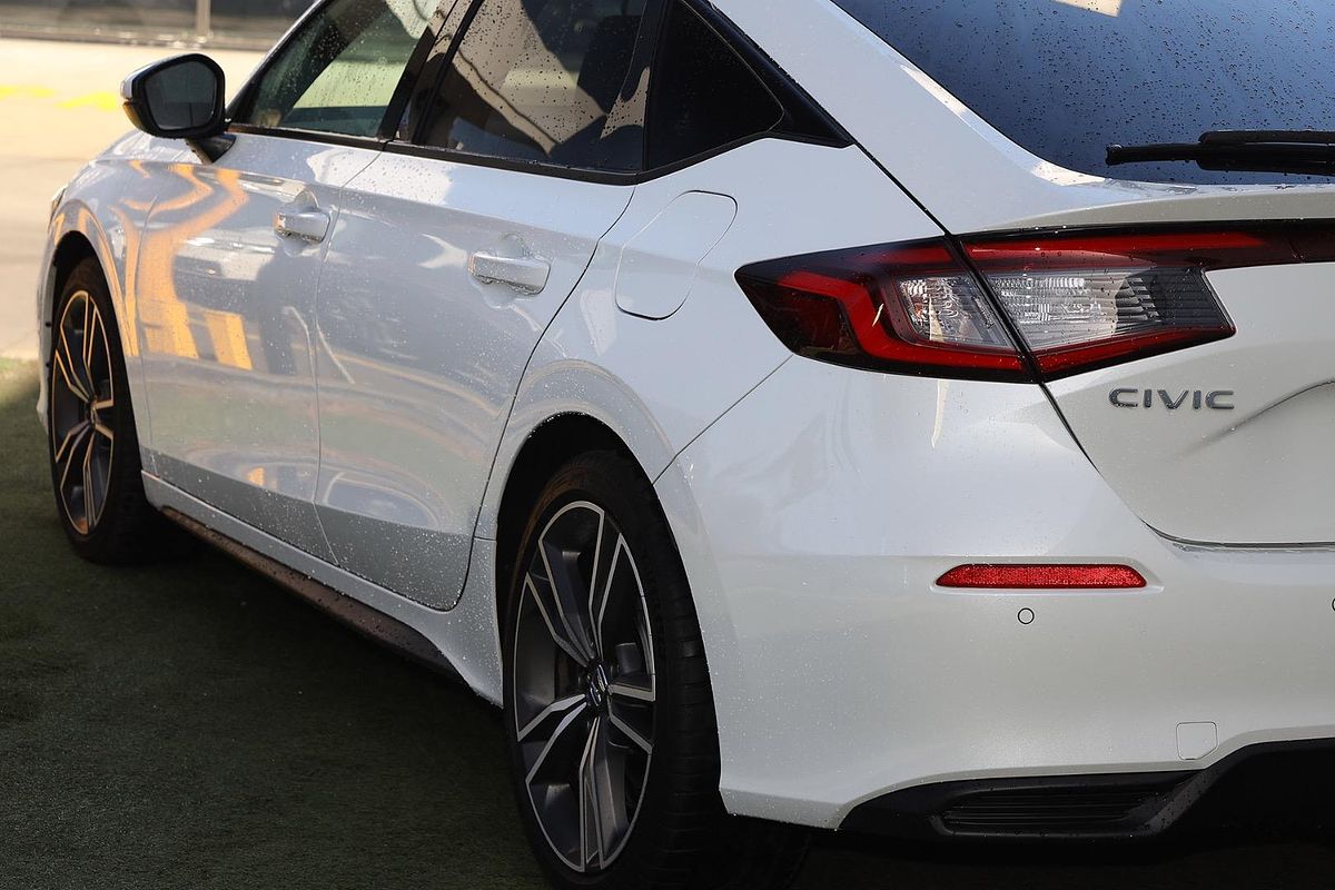 2024 Honda Civic e:HEV L 11th Gen