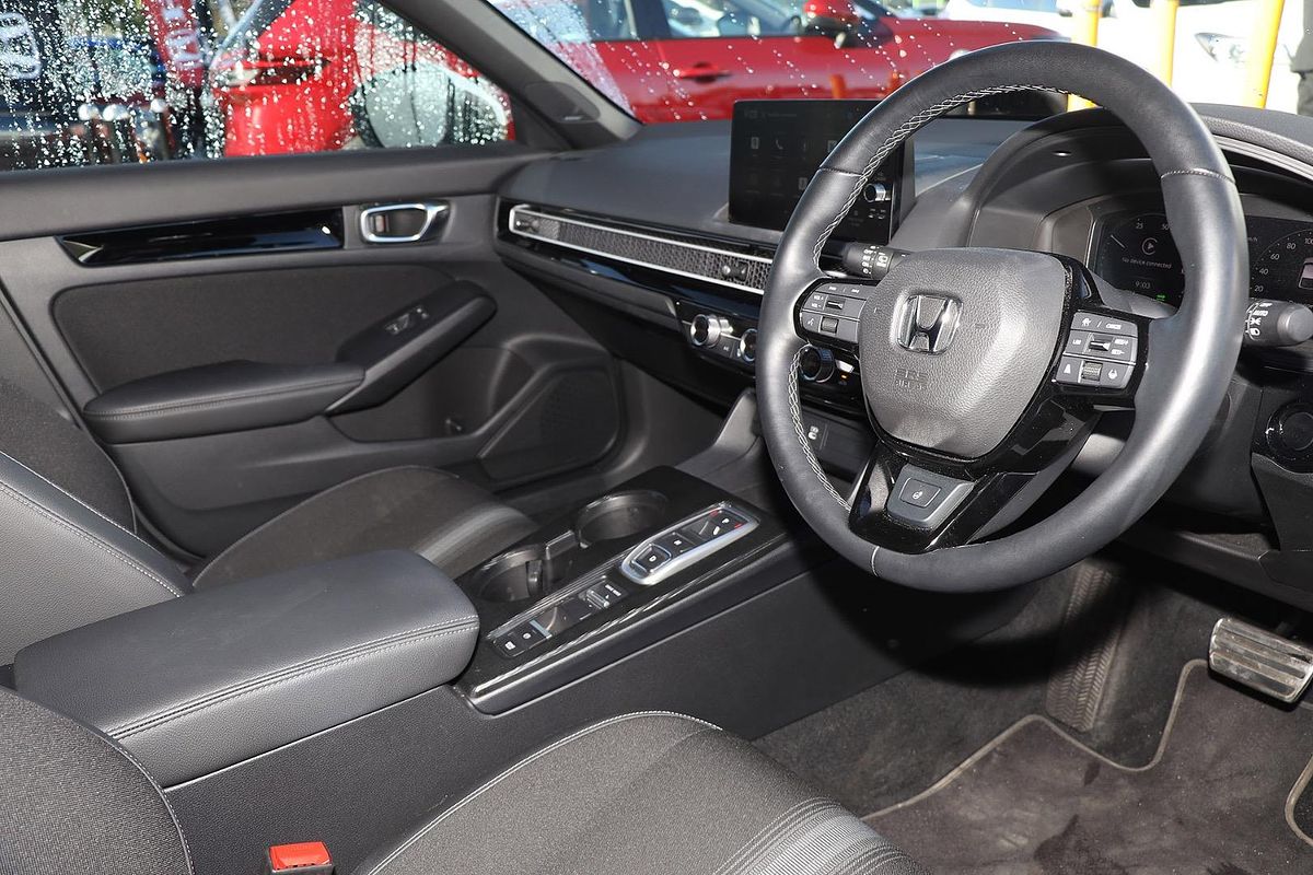 2024 Honda Civic e:HEV L 11th Gen