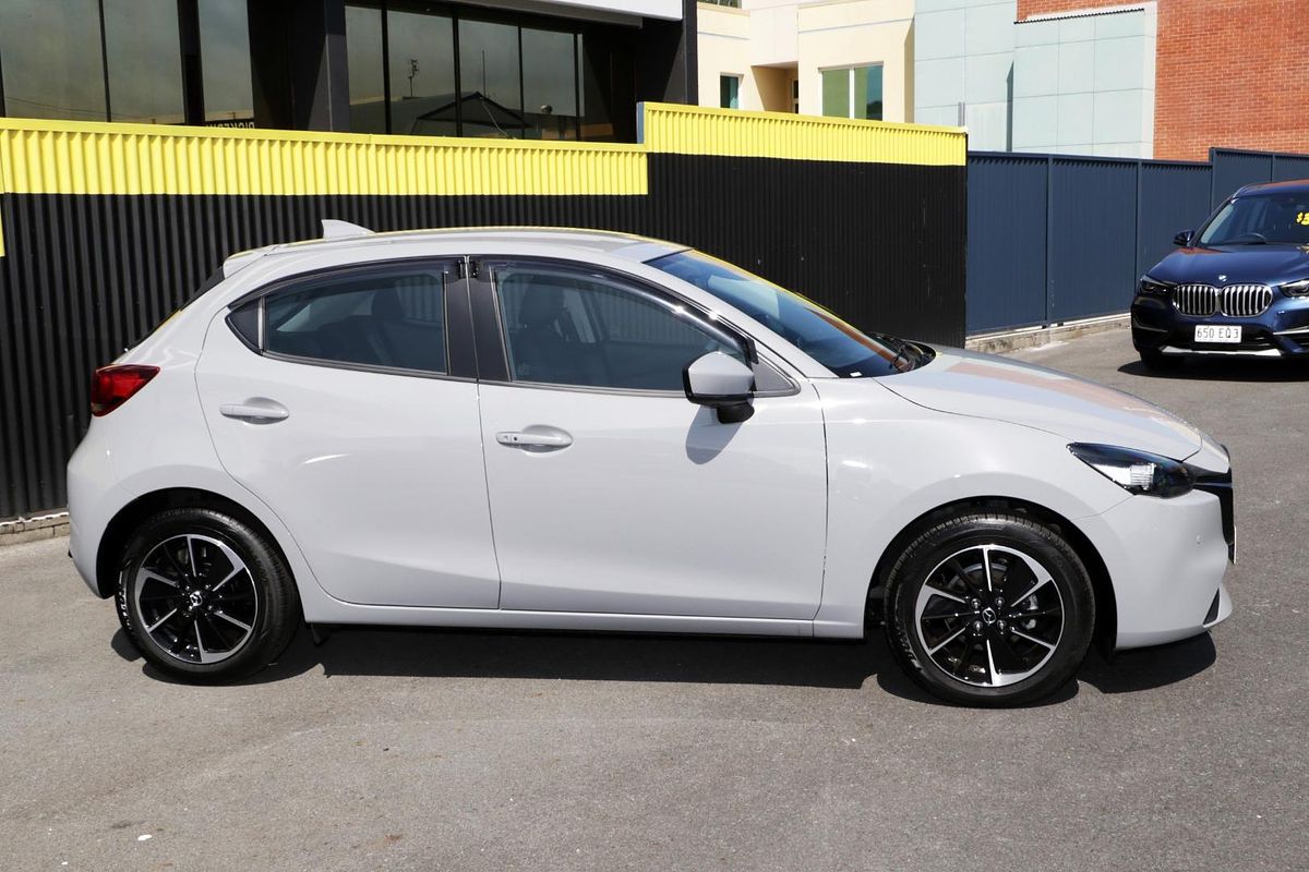 2025 Mazda 2 G15 GT DJ Series