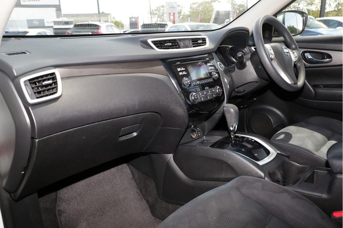 2016 Nissan X-TRAIL ST T32