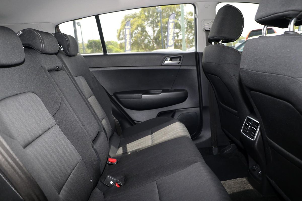 2019 Kia Sportage S QL