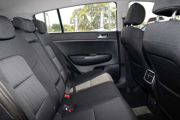 2019 Kia Sportage S QL