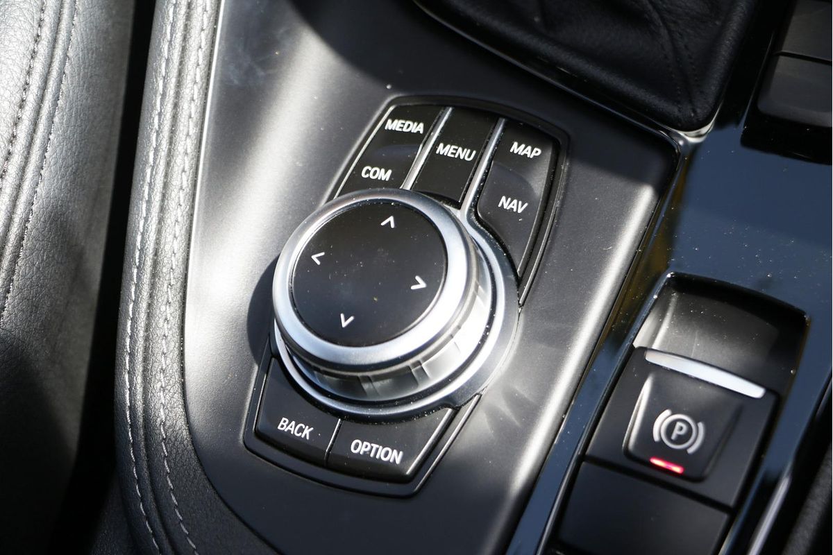 2022 BMW X1 sDrive18i F48 LCI