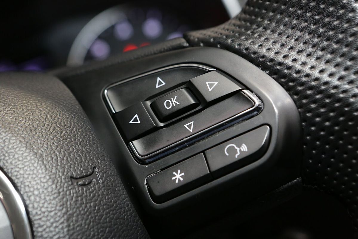 2024 MG ZS Excite AZS1