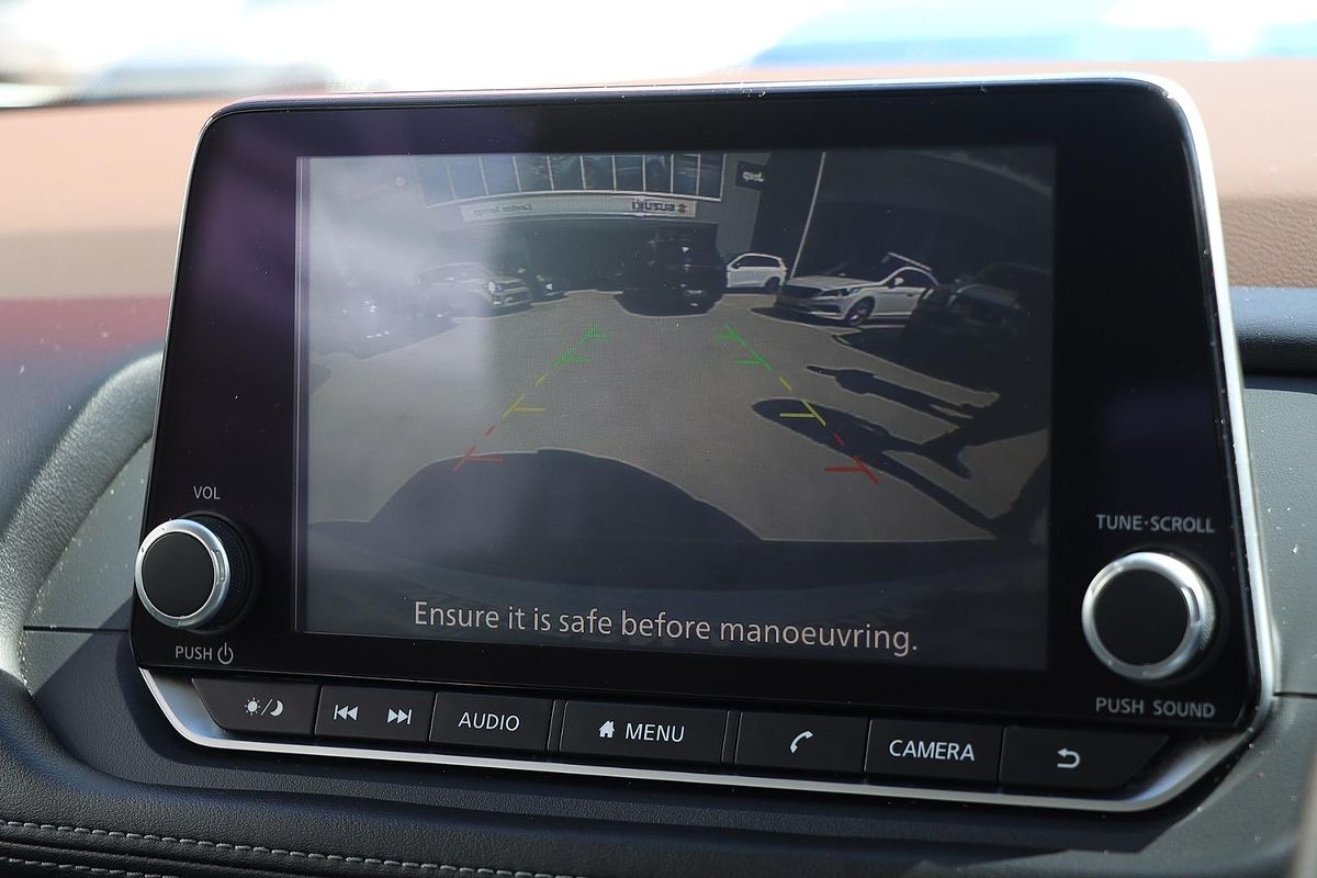 2025 Nissan X-TRAIL ST T33