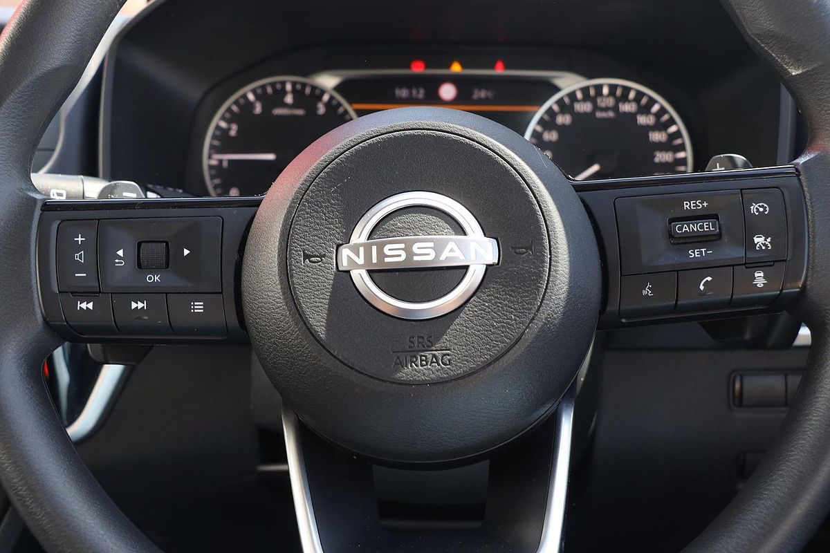 2025 Nissan X-TRAIL ST T33