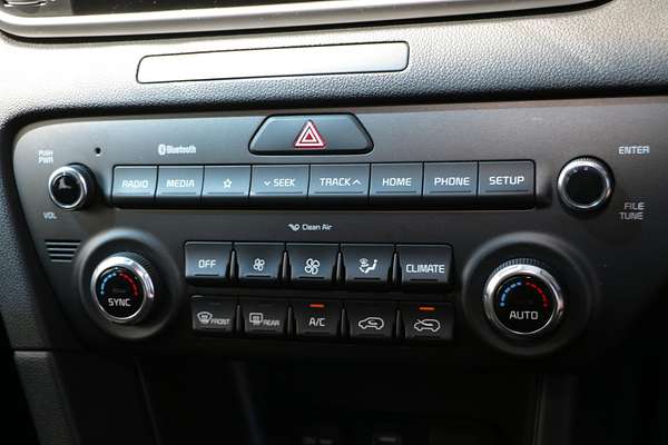 2019 Kia Sportage S QL