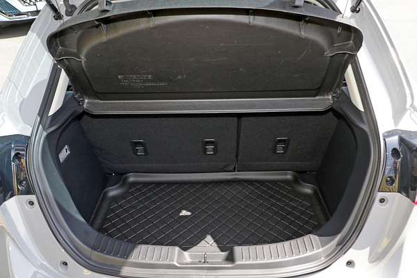 2025 Mazda 2 G15 GT DJ Series