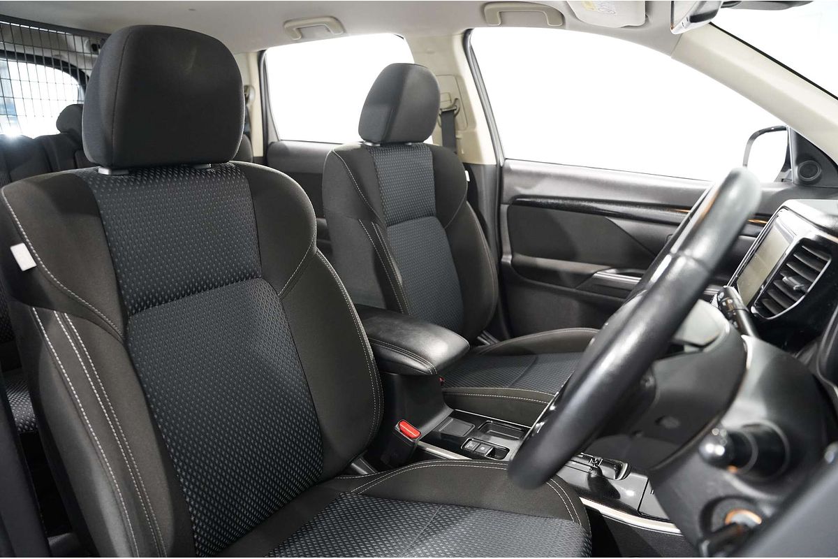 2019 Mitsubishi Outlander ES ADAS ZL