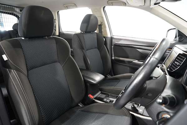 2019 Mitsubishi Outlander ES ADAS ZL